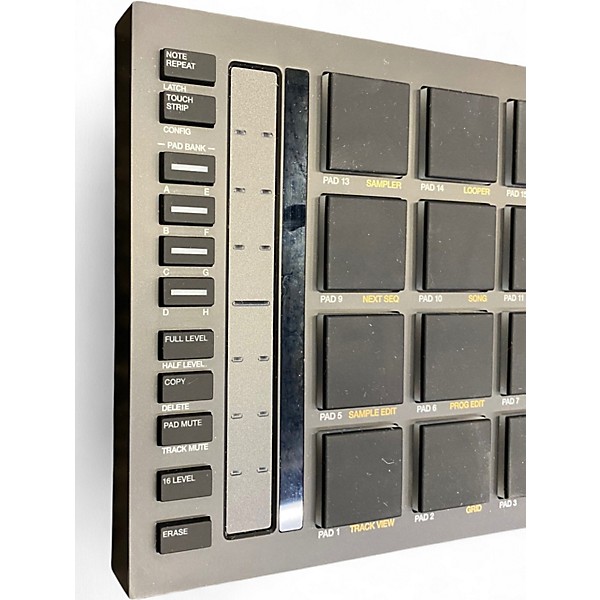 Used Akai Professional MPC STUDIO BLACK Production Controller