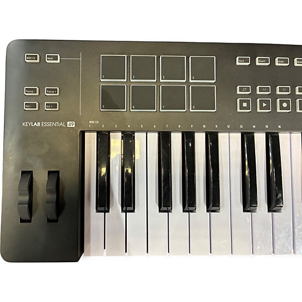 Used Arturia Keylab Essential 49 mk3 MIDI Controller