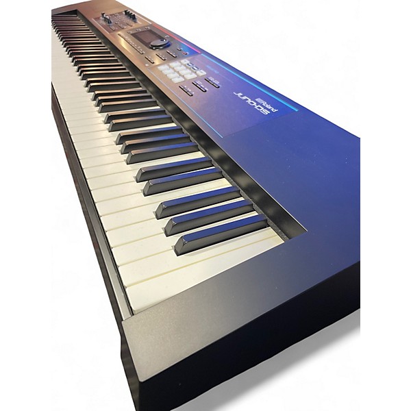 Used Roland JUNO DS 88 Synthesizer