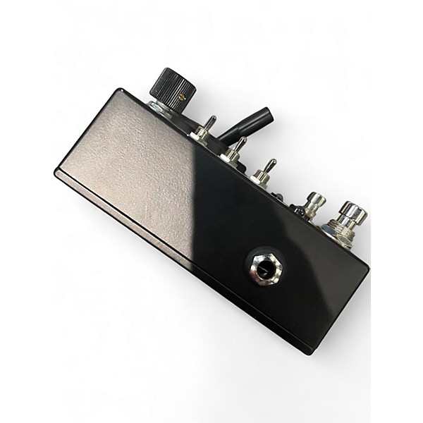 Used Walrus Audio MELEE: WALL OF NOISE GLOW IN THE DARK REVERB AND DISTORTION Effect Pedal