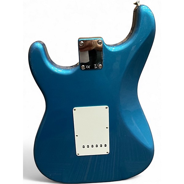 Used Fender Classic Series 1960S Stratocaster Lake Placid Blue Solid Body Electric Guitar