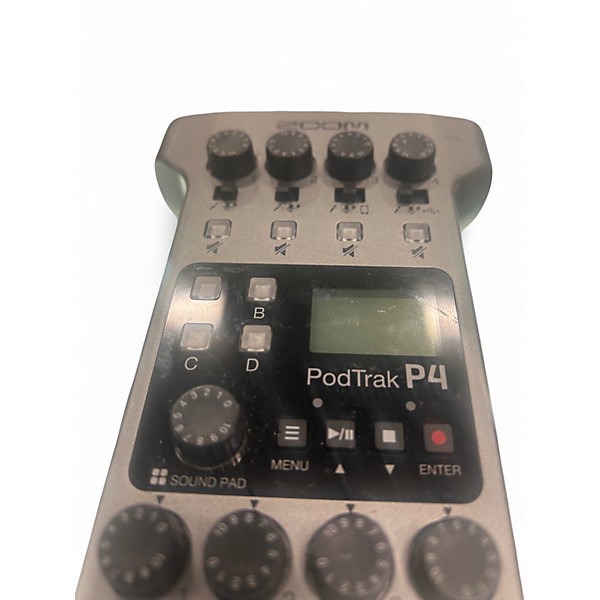 Used Zoom podtrack p4 MultiTrack Recorder