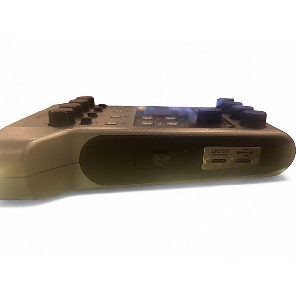 Used Zoom podtrack p4 MultiTrack Recorder