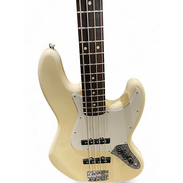 Used Fender Player Jazz Bass Classic White Electric Bass Guitar