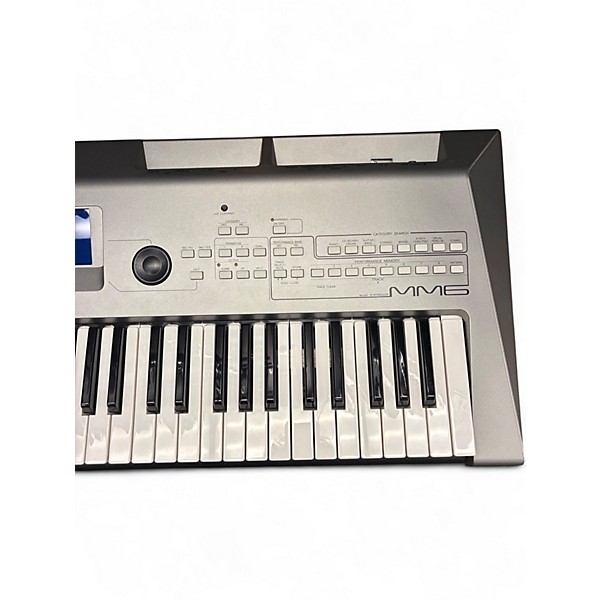 Used Yamaha MM6 61 Key Keyboard Workstation
