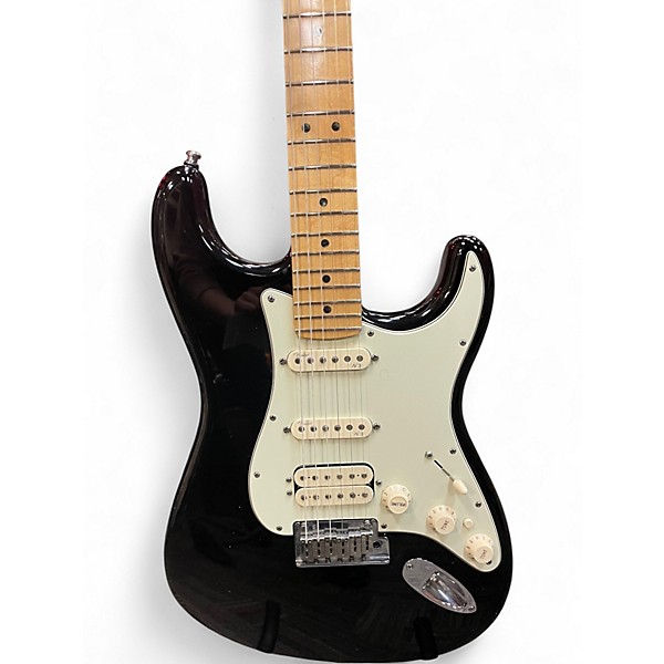 Used Fender American Deluxe Stratocaster Black Solid Body Electric Guitar