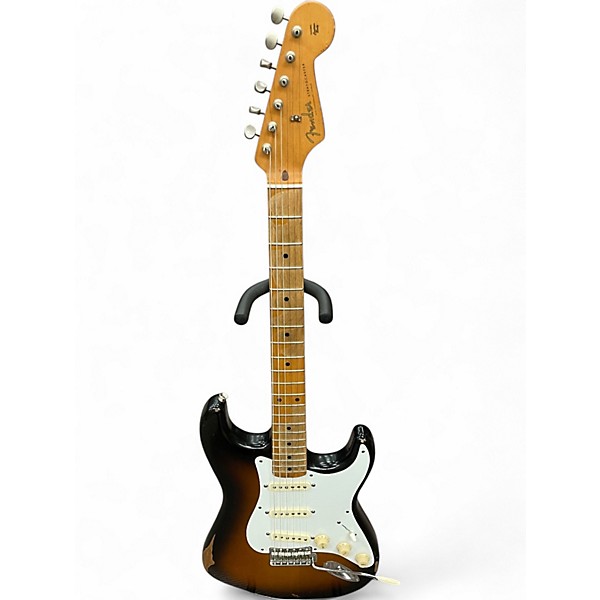Used Fender Road Worn 1950S Stratocaster 3 Color Sunburst Solid Body Electric Guitar