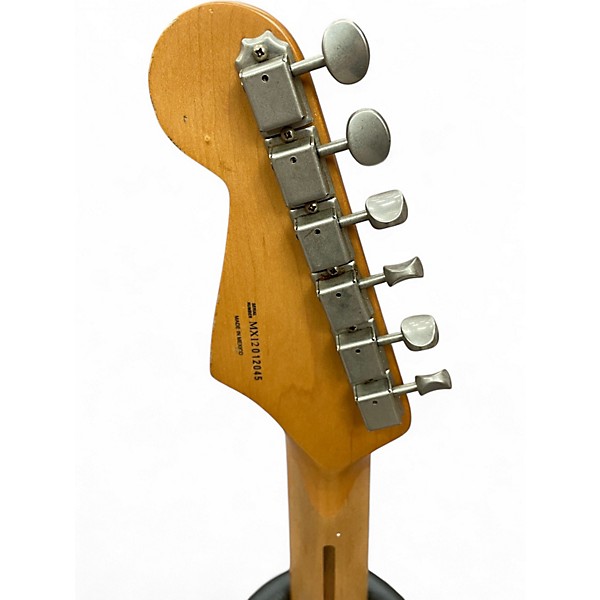 Used Fender Road Worn 1950S Stratocaster 3 Color Sunburst Solid Body Electric Guitar