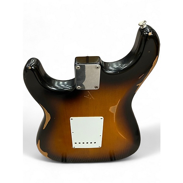 Used Fender Road Worn 1950S Stratocaster 3 Color Sunburst Solid Body Electric Guitar