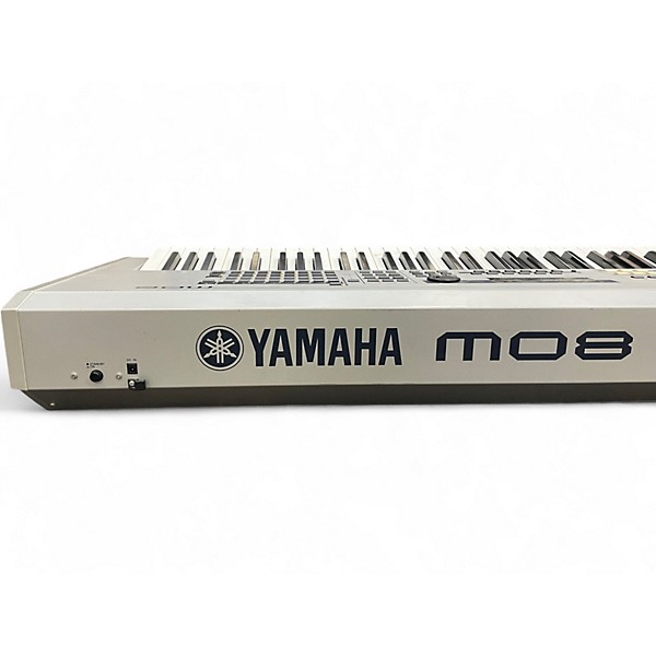 Used Yamaha MO8 88 Key Keyboard Workstation