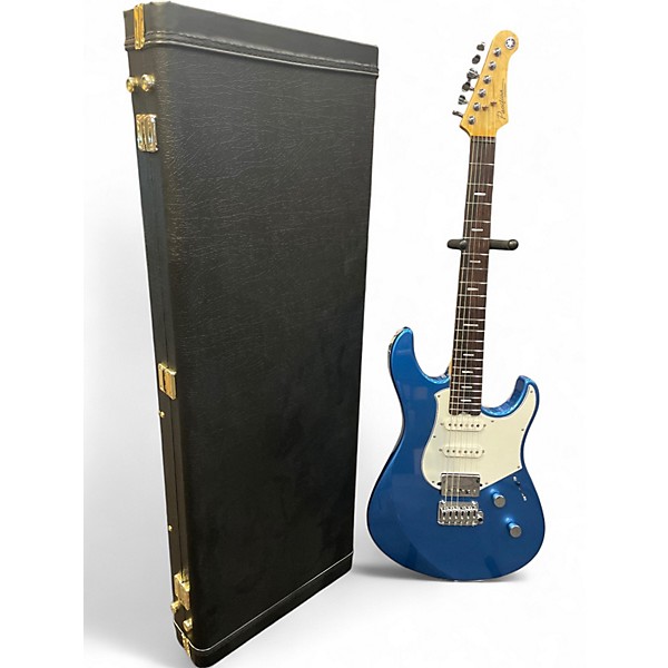 Used Yamaha Pacifica PROFESSIONAL SPARKLE BLUE Solid Body Electric Guitar