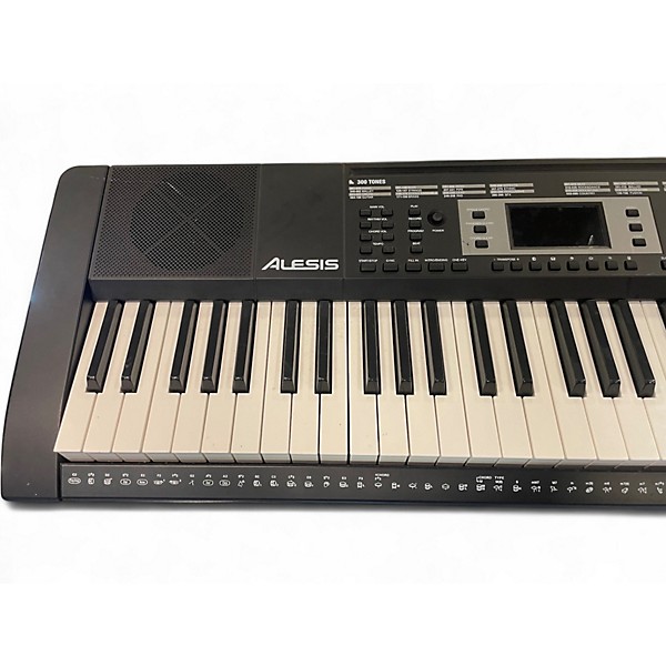 Used Alesis BRAVO 61 Keyboard Workstation