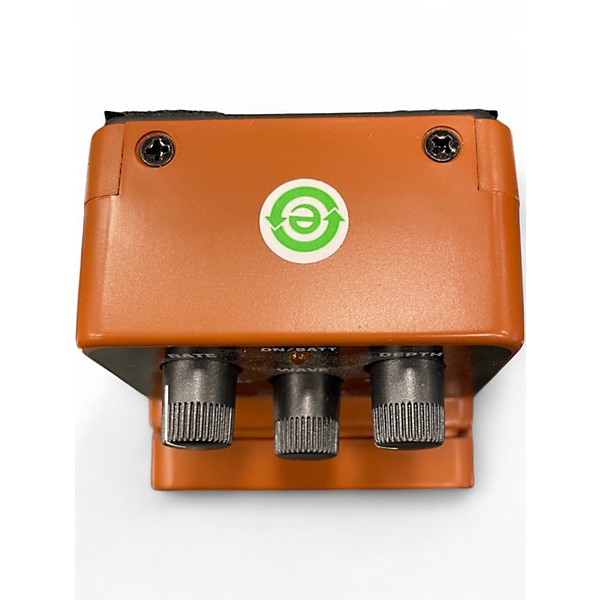 Used Behringer UT300 Ultra Tremolo Effect Pedal