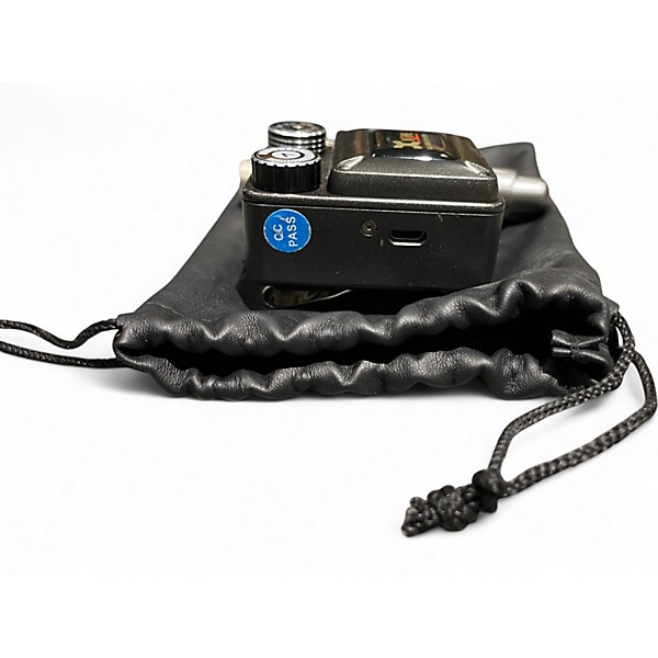 Used Xvive u4 iem In Ear Wireless System