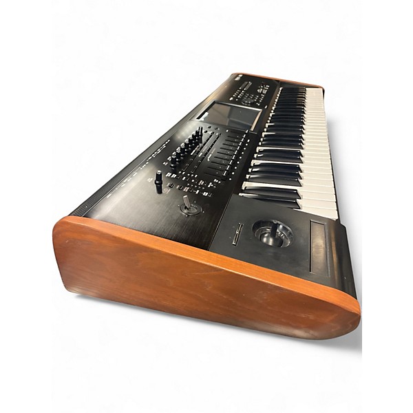 Used KORG KRONOS 2 61-KEY Keyboard Workstation