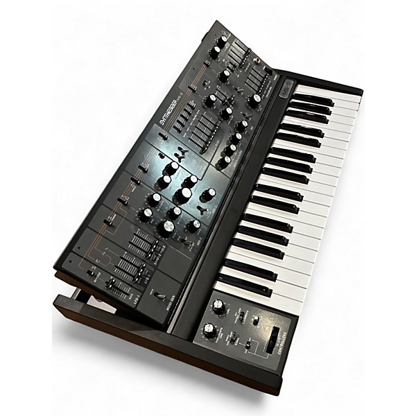 Used Behringer MS5 Synthesizer