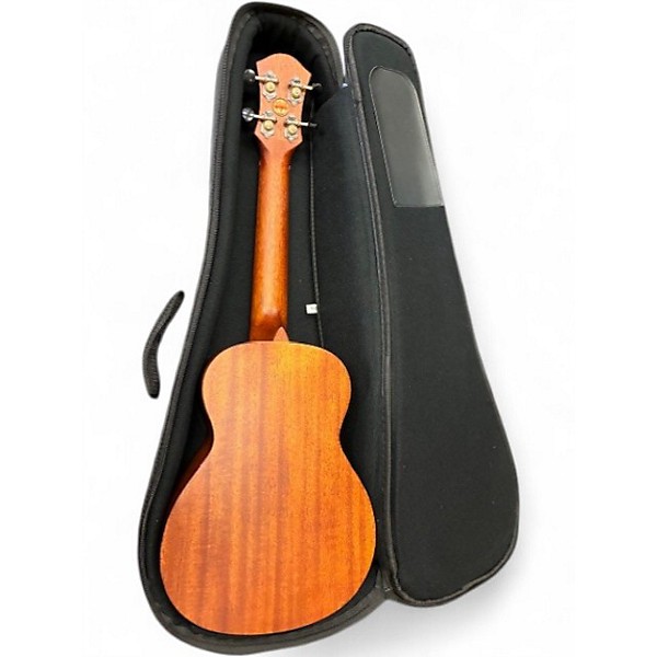 Used Anuenue Ukelele Natural Ukulele