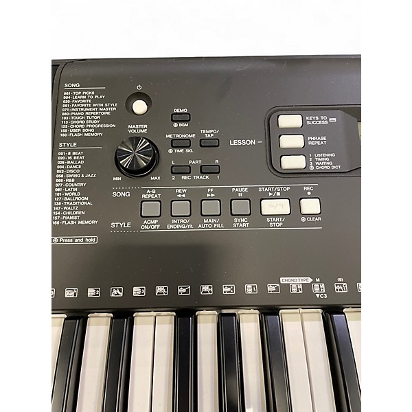 Used Yamaha PSRE363 61 Key Portable Keyboard