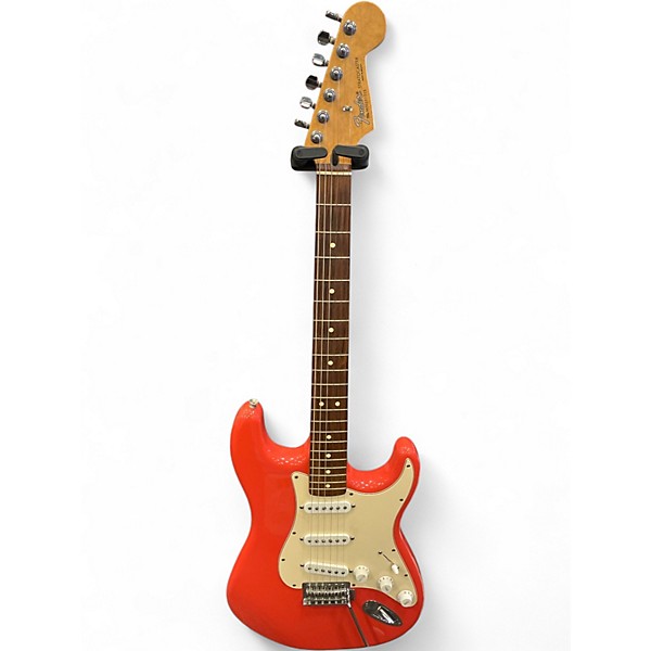 Used Fender Player Stratocaster coral red Solid Body Electric Guitar