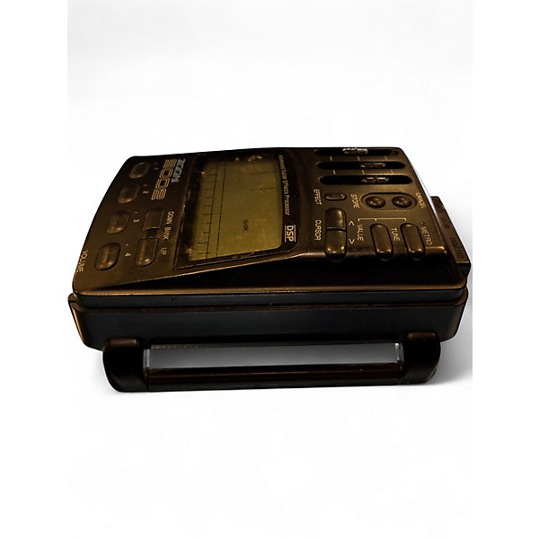 Used Zoom 9002 Battery Powered Amp