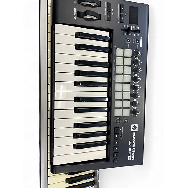 Used Novation Launchkey 25 MK2