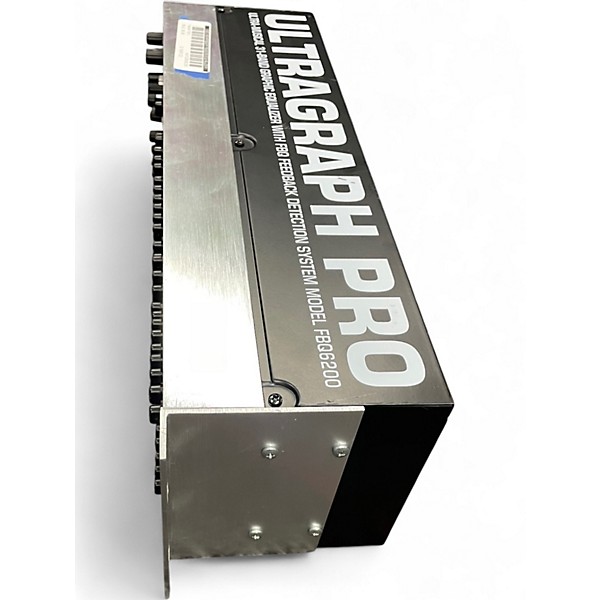 Used Behringer FBQ6200 Equalizer