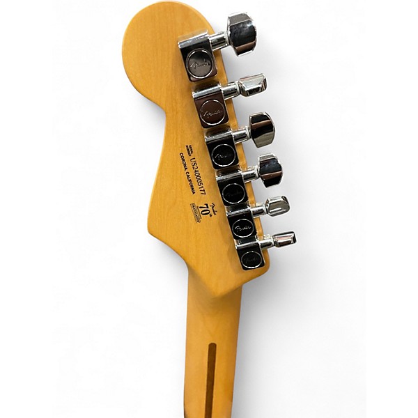 Used Fender American Professional II Stratocaster Classic White Solid Body Electric Guitar