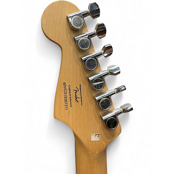 Used Squier STRATOCASTER 2 Color Sunburst Solid Body Electric Guitar