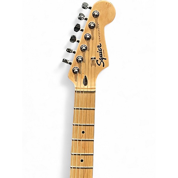 Used Squier Affinity Stratocaster White Solid Body Electric Guitar