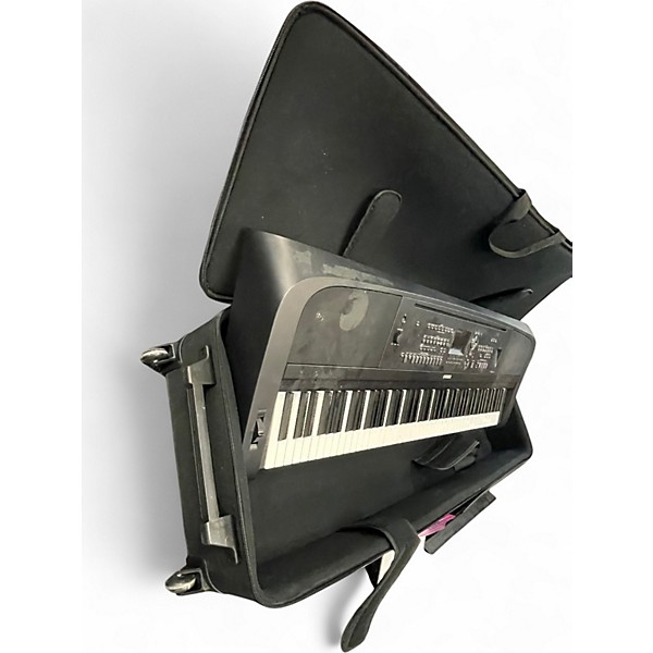 Used Yamaha DGX670B Keyboard Workstation