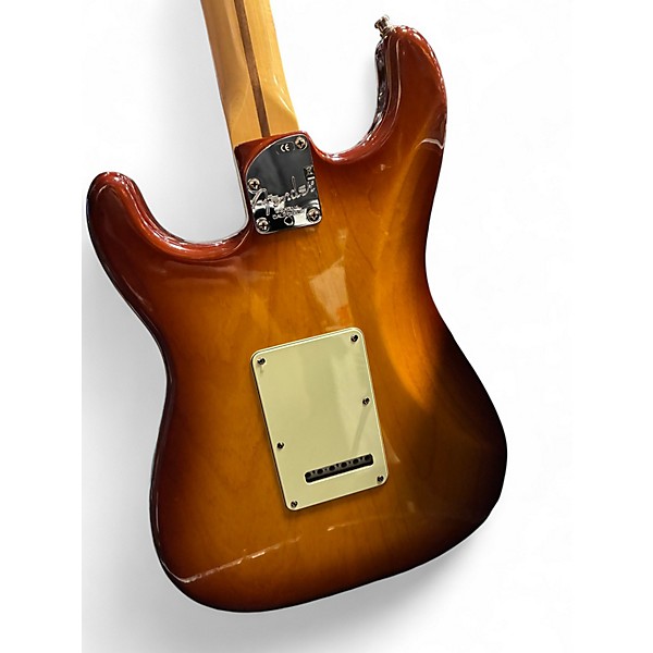 Used Fender American Deluxe Stratocaster Sienna Sunburst Solid Body Electric Guitar
