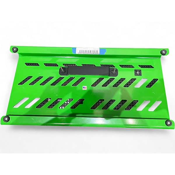 Used Gator 12x24 Pedalboard Green Pedal Board