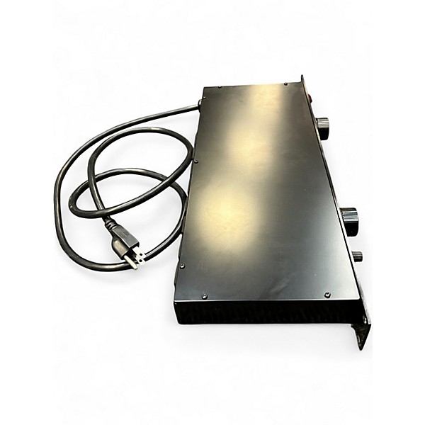 Used Furman M-8D Power Conditioner