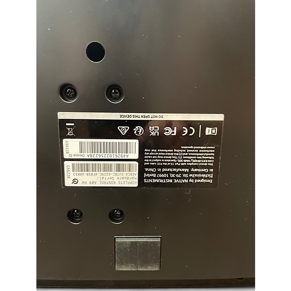 Used Native Instruments KOMPLETE KONTROLL A49 MIDI Controller