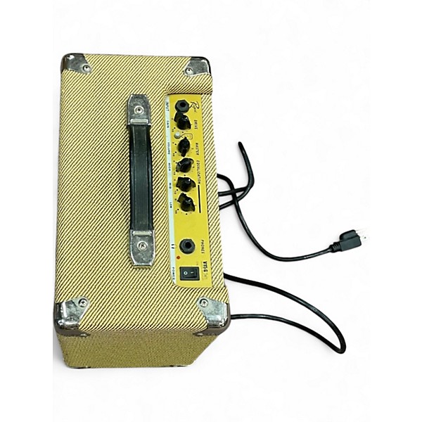 Used Rogue V15G Guitar Combo Amp