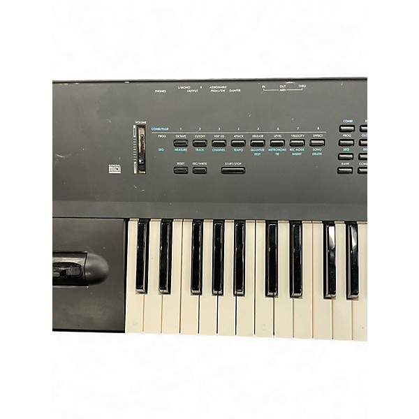 Used KORG X3 Keyboard Workstation