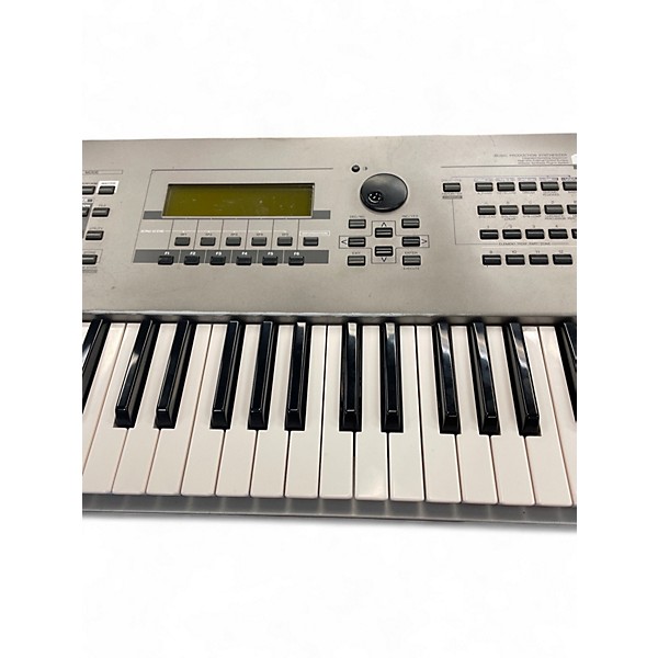 Used Yamaha Motif 7 76 Key Keyboard Workstation