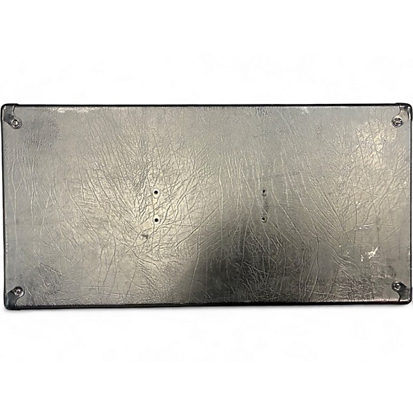 Used Peavey INVECTIVE 2X12 CABINET Guitar Cabinet