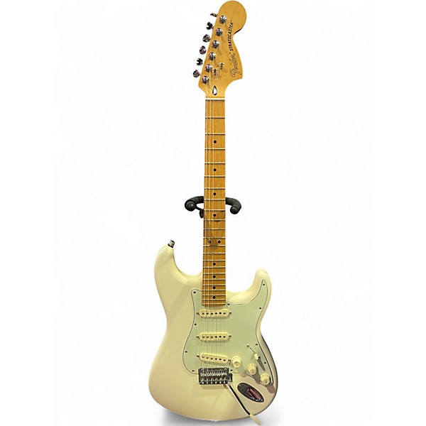 Used 2018 Fender Deluxe Roadhouse Stratocaster Olympic White Solid Body Electric Guitar