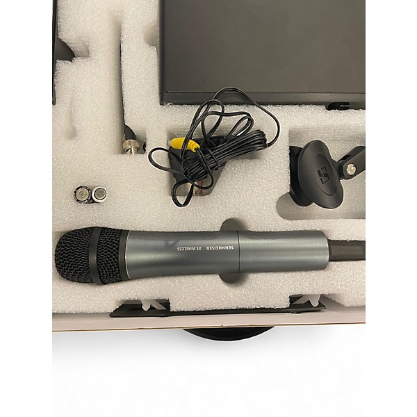 Used Sennheiser XS Wireless 2 Handheld Wireless System