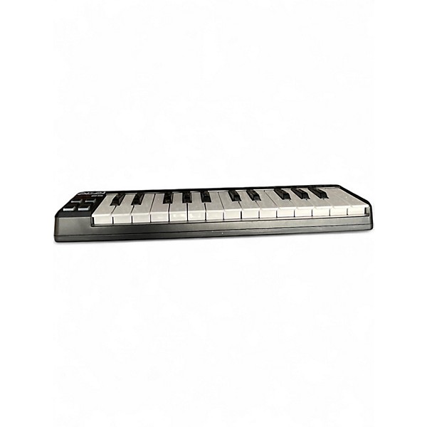 Used Akai Professional LPK25 MIDI Controller