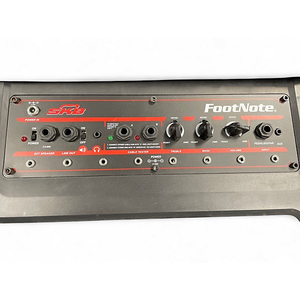 Used SKB FOOTNOTE AMPLIFIED PEDAL BOARD Guitar Combo Amp