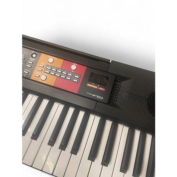 Used Yamaha PSRF51 61 Key Portable Keyboard