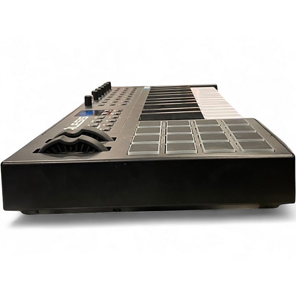 Used Alesis VI25 25 Key MIDI Controller