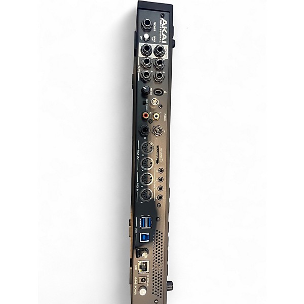 Used Akai Professional MPC Live 2 Production Controller