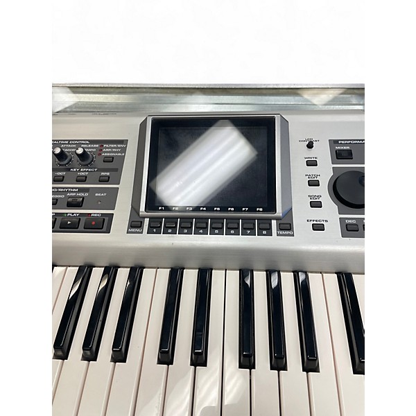 Used Roland Fantom X6 Keyboard Workstation
