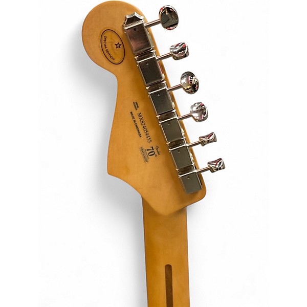 Used Fender Stratocaster Player II green Solid Body Electric Guitar