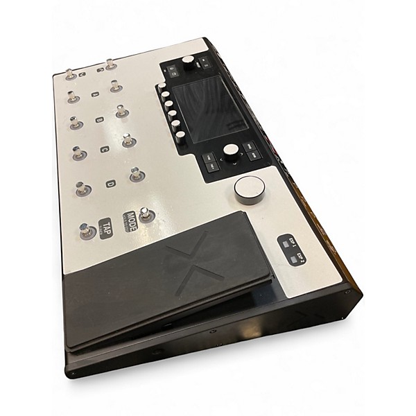 Used Line 6 Helix LT Effect Processor