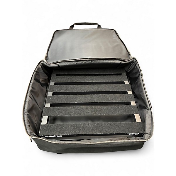 Used Pedaltrain XD18 Pedal Board