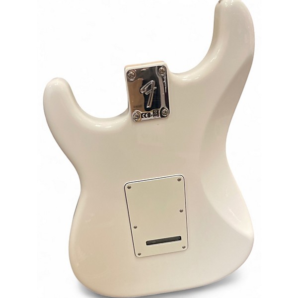 Used Fender Player Stratocaster Alpine White Solid Body Electric Guitar